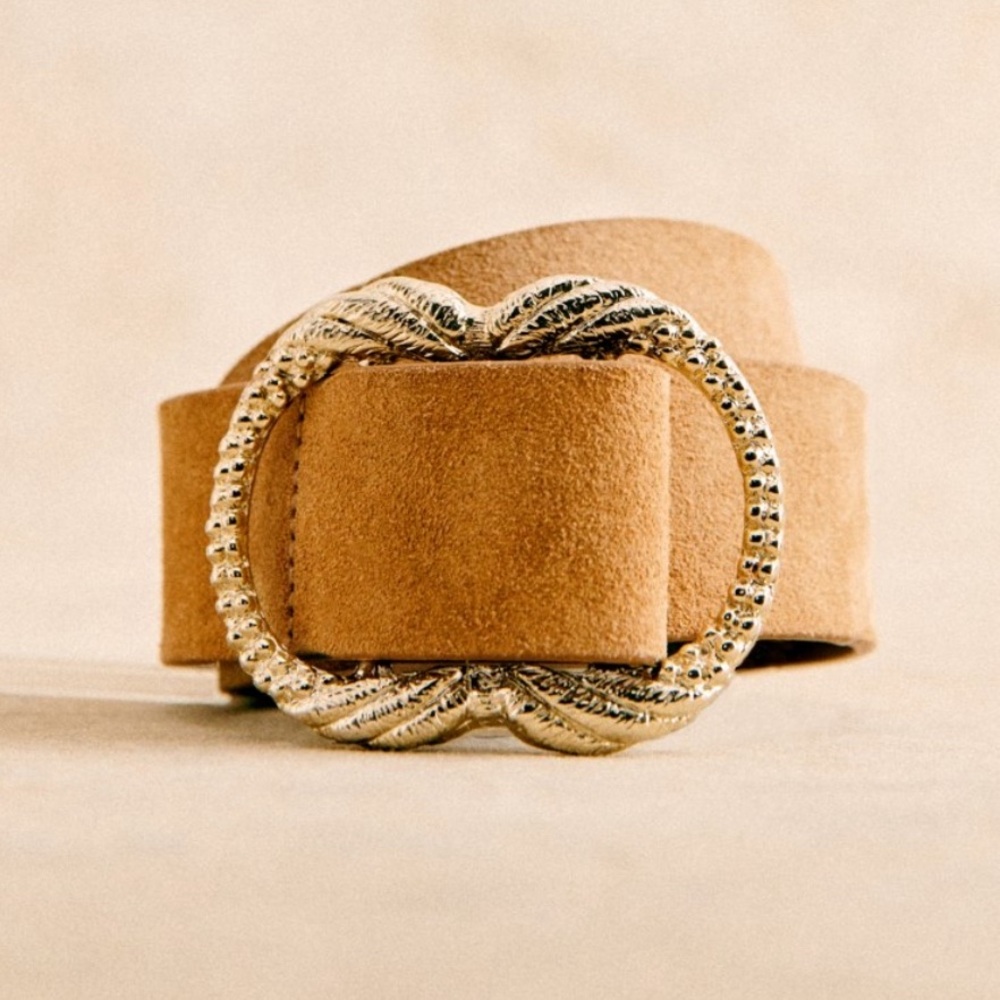 Sezane Artemis in Beige Suede T 80